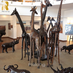 Statues de girafe en bronze doré grandeur nature, prix d'usine, style moderne, pour l'extérieur - Product Image 1