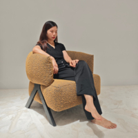 Nouveauté tissu fauteuil de salon en cuir véritable salon chaise de loisirs velours d'agneau hall d'hôtel canapé de réception en bois massif