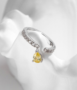 Anillo de Plata 925 con Topacio Amarillo Corte Pera y Banda de Diamantes Pavé, Anillo de Compromiso Clásico con Piedra Preciosa para Mujer - Product Image 6