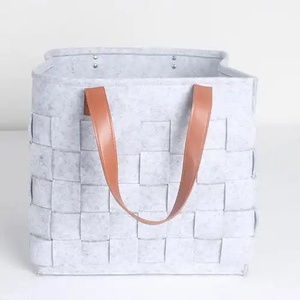 Cestas de Almacenamiento Plegables y Portátiles de Fieltro Tejido con Asas para Leña, Juguetes y Ropa - Product Image 3