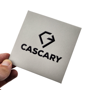 Hochwertiger Kraftpapier-Umschlag mit Schnurverschluss, quadratisch, individuell gestaltbar - Product Image 3