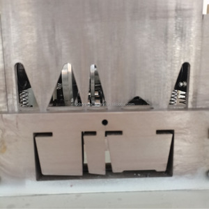 Rollo de quilla CU automático de alta capacidad Maquinaria anterior Máquina formadora de rollos de quilla de perfil de acero de canal CU - Product Image 3