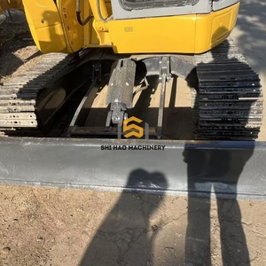 Excavatrice Komatsu PC78US d'occasion en excellent état, faible nombre d'heures de fonctionnement, 7,8 tonnes, idéale pour les travaux de construction urbaine et les projets routiers - Product Image 4