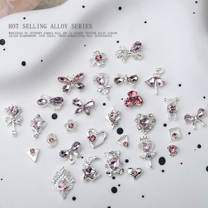 Décorations pour ongles en alliage métallique, baguette magique, diamant rose, papillon 3D, cœur, ours, pour un nail art mignon - Product Image 3