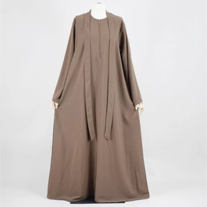 ชุดอาบายะผ้าขนสัตว์ขายส่งจากโรงงานสำหรับสตรีชาวมุสลิม ลายเรียบง่าย ทรงตรง - Product Image 4