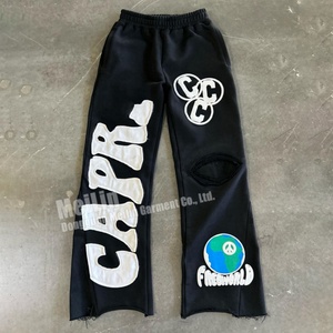 Pantalon de jogging ample et évasé style vintage délavé avec patch brodé et appliqué pour fabricants de vêtements - Product Image 4