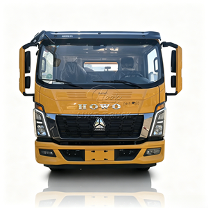 Camion porte-voitures et de dépannage Howo 6 tonnes : Solution de remorquage robuste pour SUV et camions légers - Product Image 2
