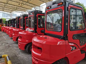 Carrello Elevatore Diesel da 2 Tonnellate per Uso Industriale, Magazzino, Porto, Costruzioni Esterne, Attrezzatura per Trasporto Materiali CE - Product Image 4