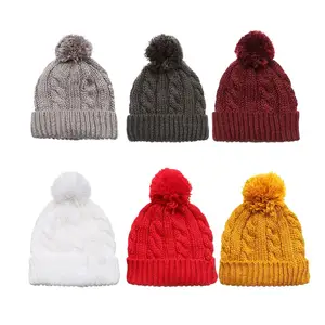 Individueller Designer Cable Damen Out Fit Jacquard Winter Übergröße Cable gestrickt Pom Pom Beanie Hut mit Fleecefutter