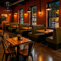 Ensemble de meubles sur mesure Ron Group, banquettes en cuir commerciales, chaises en bois et métal, table en bois massif pour restaurant