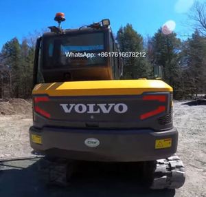 Excavadora de cadenas Volvo EC60E usada de alta calidad, 1 año de garantía, alta eficiencia operativa, motor y bomba probados e inspeccionados. - Product Image 3