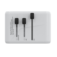 Adaptateur de prise de voyage universel 61W PD à charge rapide, 3 ports USB A, 2 ports Type-C, courant nominal 10A, CE ROHS FCC pour Worldplug