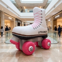 Modèle gonflable géant de patins à roulettes rétro pour la décoration de discothèques et de soirées rétro