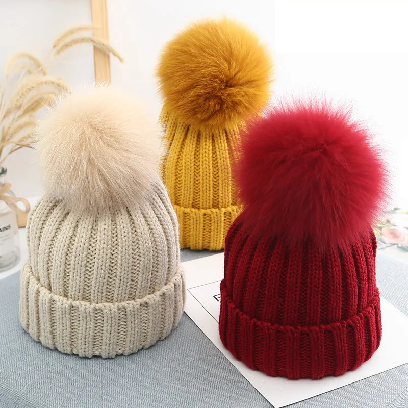 Vendita calda autunno e inverno all'aperto caldo grande palla di pelliccia di volpe cappello lavorato a maglia cappello genitore-figlio cappello invernale per bambino