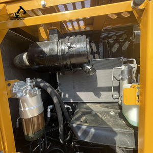 Excavadora SANY SY95CPRO de Segunda Mano en Buen Estado con Motor Isuzu, Cucharón de 0.4m y Potencia de 56kW para Trabajos en Sitio - Product Image 5