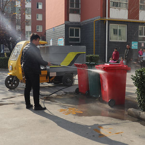 Véhicule de nettoyage haute pression, machine de <span class=keywords><strong>lavage</strong></span> de rue avec système de pulvérisation d'eau pour le <span class=keywords><strong>lavage</strong></span> des routes urbaines - Product Image 3