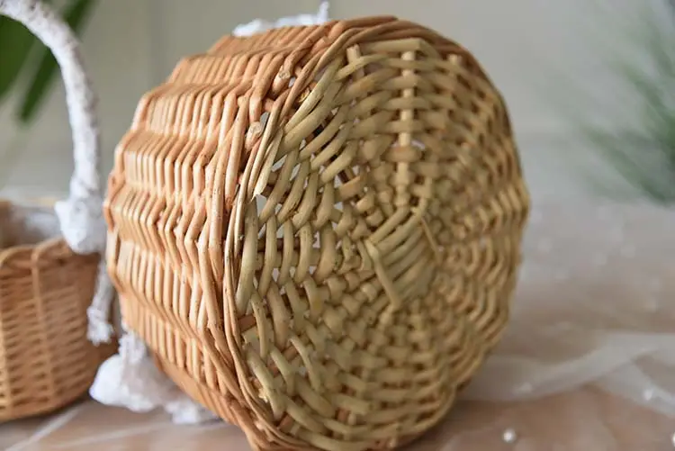 Natural handmade rattan flower basket crafts flower shop flower arrangement portable gift basket
