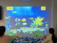 Jeux de projection murale interactifs avec balles, projecteur interactif, projection murale interactive intérieure, divertissement pour enfants