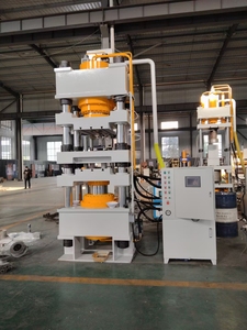 Tuile de toit en métal enduite de pierre hydraulique de la Chine faisant emboutir la machine de presse - Product Image 2