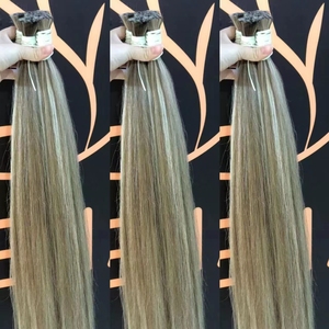 Extensiones de cabello cutícula alineada cabello humano Loiro piano color 8/613 extensión de cabello humano <span class=keywords><strong>Rubio</strong></span> com a Raiz Esfumada - Product Image 6