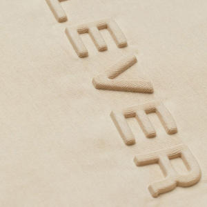 Oem Custom all'ingrosso cina nuova moda di qualità lungo fresco oversize <span class=keywords><strong>abiti</strong></span> da strada in bianco goffrato t-shirt per gli uomini - Product Image 2