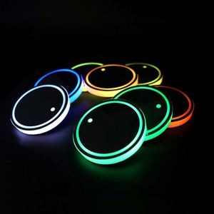 Posavasos LED para Coche con Carga USB, Luz para Portavasos, Logotipo Personalizado, Accesorio Interior para Coche, Regalo Promocional - Product Image 6