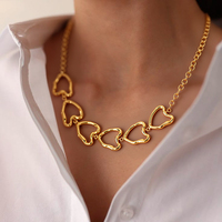 Collier ras de cou tendance en acier inoxydable plaqué or PVD pour femmes HOVANCI, avec découpe en filigrane en forme de cœur, de fleur et de cercle