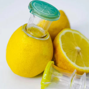 Exprimidor Manual de Limones y Cítricos Marca LM, Exprimidor Portátil de Plástico Fácil de Limpiar para Naranjas y Limas, Modelo LM25235 - Product Image 6