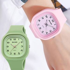 SKMEI 2501ファッションブランド女性用クォーツ時計<span class=keywords><strong>2025</strong></span>レディースカジュアルシリコンゼリー時計女の子ギフト - Product Image 1