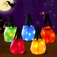 Nouveau Panier d'Halloween 2026 Sac Citrouille Lumineux Sac à Bonbons Portable pour Enfants Seau à Main pour la Fête des Morts Accessoires Décoratifs