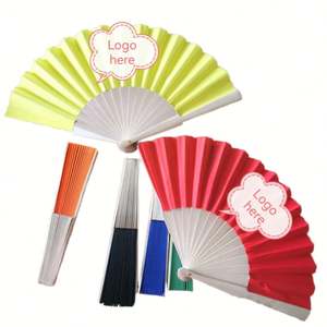 Nouvel Arrivage Éventail Pliant Sculpté Écologique Personnalisable avec Logo Imprimé pour Mariage et Cérémonies, en Bois et Bambou, Vente en Gros - Product Image 1