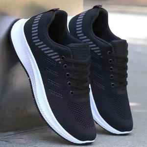 Chaussures de sport décontractées pour hommes en maille respirante, tendance, vente directe usine, chaussures de marche et de course <span class=keywords><strong>Flyknit</strong></span> pour hommes - Product Image 4