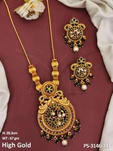 Ensemble de pendentifs Kemp en bijouterie antique de qualité supérieure, poli or brillant, pour les fêtes, les mariages et les événements spéciaux - Product Image 2