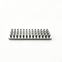 Radiateur en aluminium extrudé à ailettes courtes et carrées, à arrangement uniforme, pour alimentation LED