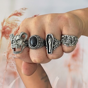 UM-Jewelry Ensemble de bagues tendance en alliage pour homme, style gothique, momie, vampire, cercueil, diable, satan, crâne, bague ouverte, punk rock, bijoux d'Halloween - Product Image 3