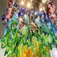 Bonne vente de lustre moderne d'hôtel suspendu en verre coloré pour décoration d'intérieur pour salon restaurant