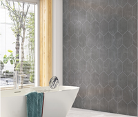 Panneau de douche en PVC 2400x1000x10mm pour salle de bain, aspect carrelage à emboîtement, revêtement mural pour zones humides, vente en gros directe usine