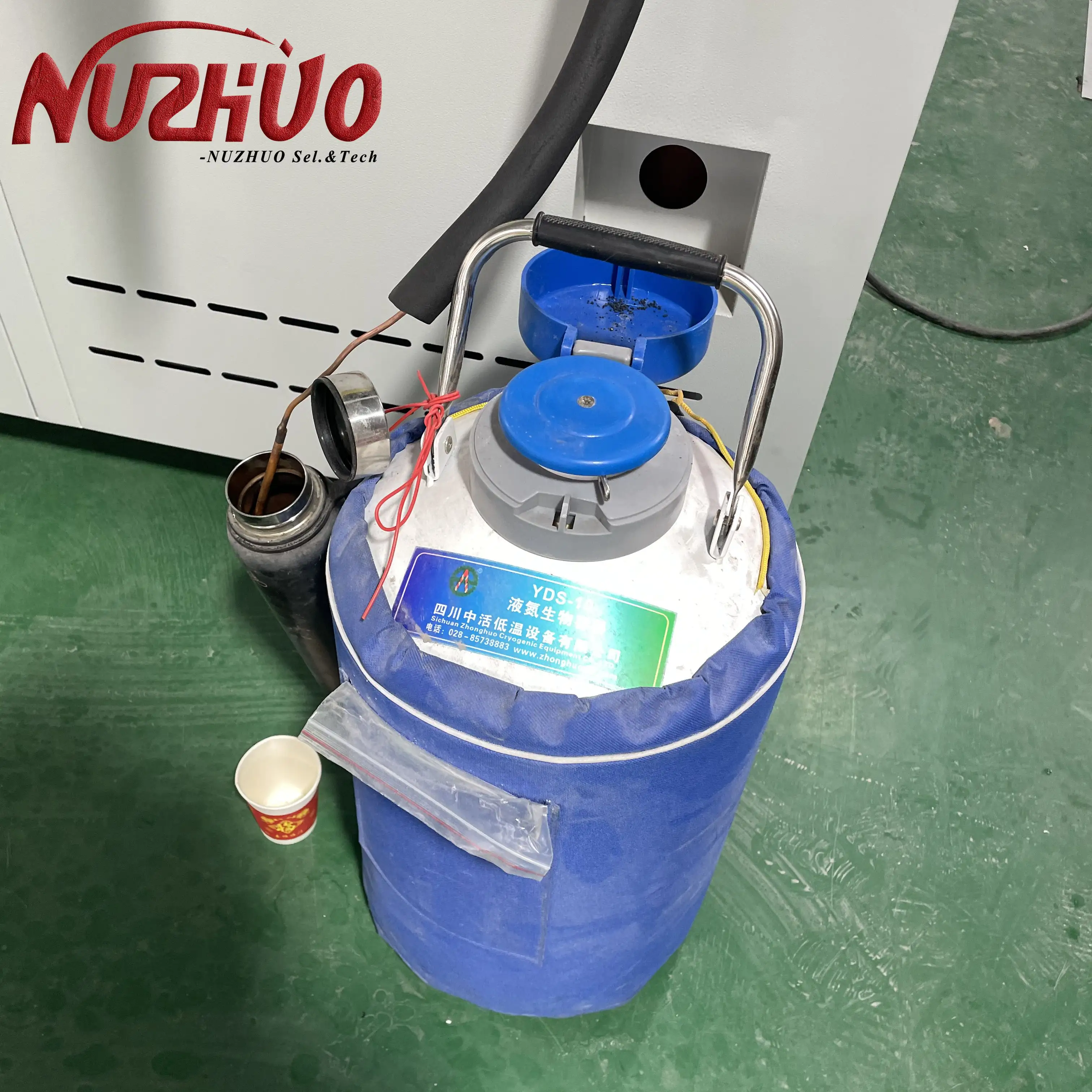 NUZHUO 소형 10L 일 액체 질소 발생기 실험실 액체 질소 발생기 Ln2
