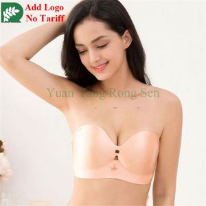 Sujetador Invisible de Silicona sin Tirantes con Efecto Push-Up, Marca Cupone Piece - Product Image 2