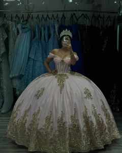 Abiti da Quinceañera <span class=keywords><strong>Rosa</strong></span> <span class=keywords><strong>Oro</strong></span> Glitterati con Spalle Scoperte e Maniche Corte, Taglie Forti, Stile Principessa, per Feste di Gala MQ665 - Product Image 4