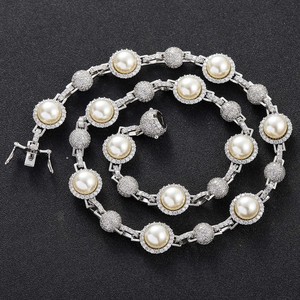 قلادة مصنوعة يدويًا من اللؤلؤ المرصع بالكريستال مع سلسلة للرجال والنساء - Product Image 2