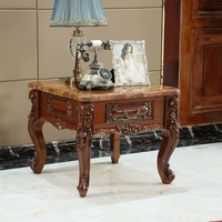 Table d'appoint de salon de style européen antique en bois massif sculpté avec plateau en marbre, table de canapé pour projet de mobilier domestique