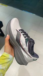 Chaussures de marche confortables pour femmes, de luxe, antidérapantes, avec fonctions d'amorti et d'absorption des chocs. - Product Image 2