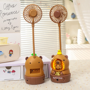 พัดลมตั้งโต๊ะคาปิบาร่าการ์ตูนพร้อมไฟ พัดลมพกพาแบบชาร์จไฟผ่าน USB สำหรับเด็ก - Product Image 3