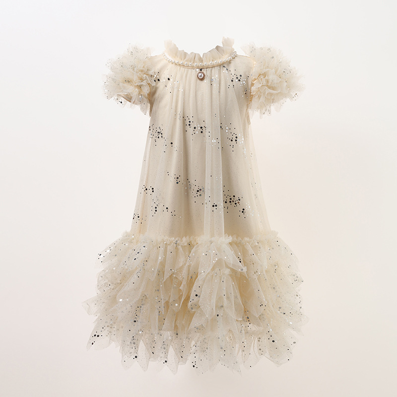 6104 beige