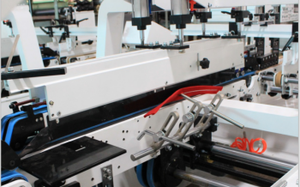 Tự động phim hoạt hình nhỏ mỹ phẩm đường thẳng đóng gói Hộp gấp dán làm máy carton hộp giấy thư mục gluer máy - Product Image 5