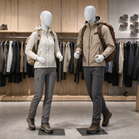 Mannequin de présentation homme/femme pour vêtements de sport et de randonnée en plein air, compatible avec les magasins de vêtements d'extérieur
