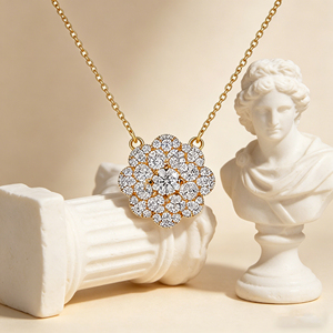 Collier pendentif chaîne à maillons pour femme Hengdian en laiton plaqué or 18 carats avec grappe de fleurs et zircon AAA, vente en gros - Product Image 6