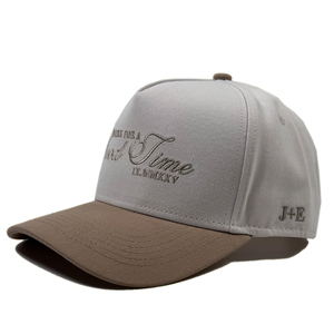 Moda escrita Good Time sombreros de boda para mujeres logotipo personalizado champán bordado gorras de camionero con J + E 5 paneles dos tonos Gorras - Product Image 1