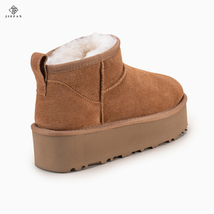 <span class=keywords><strong>Stivali</strong></span> Invernali da Donna 2026 in Camoscio Traspirante <span class=keywords><strong>con</strong></span> Pelliccia, Punta Rotonda, Termici, per la Stagione Autunnale - Vendita all'Ingrosso - Product Image 3